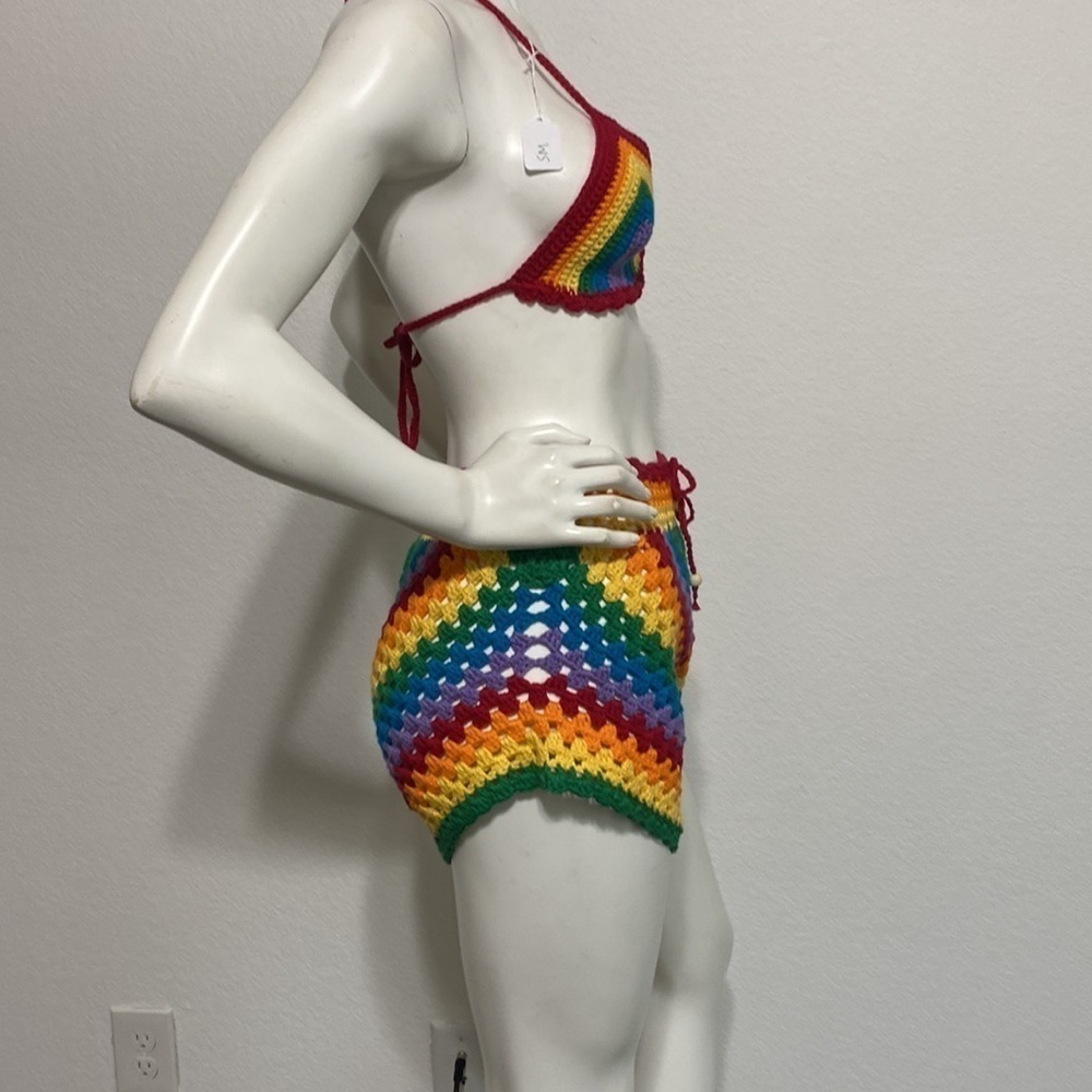 Hand Crochet “NEW” 70’s Coachella Festival Pride Multicolor Short Set Size S - Picture 4 of 5